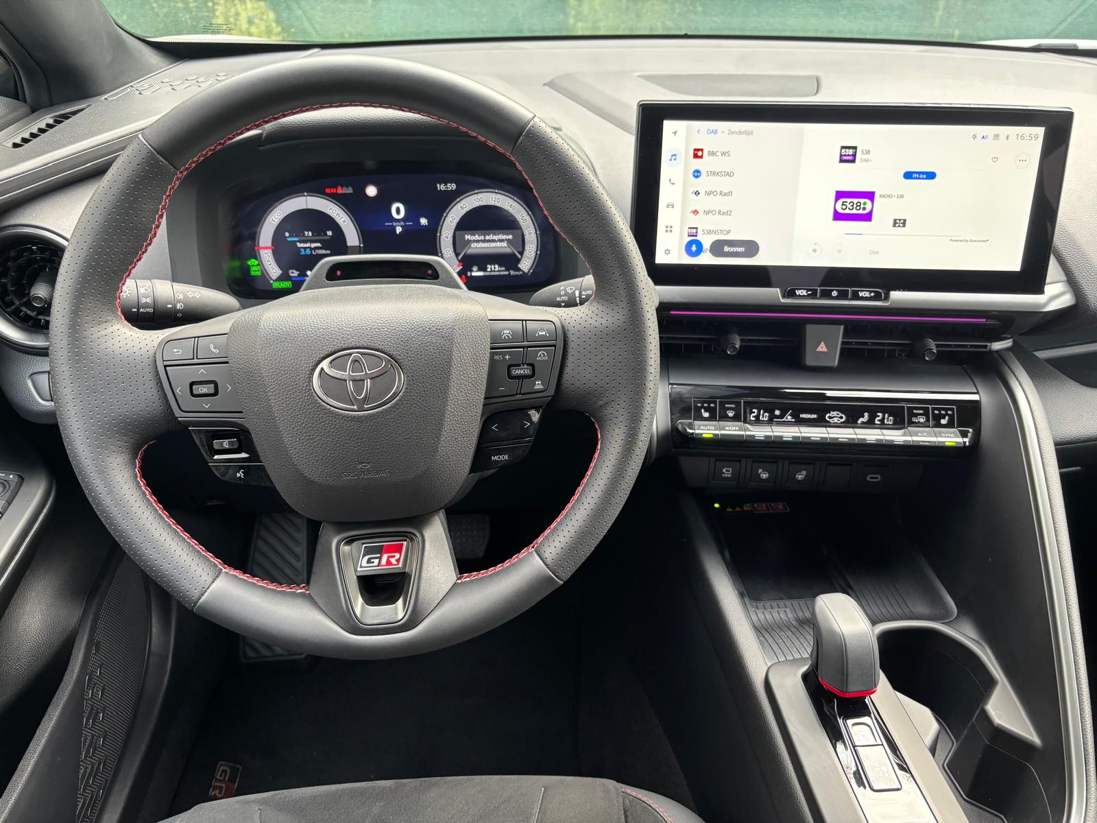 Toyota C-HR 2.0 Plug-in Hybrid 220 GR SPORT PLUS - Afbeelding 4