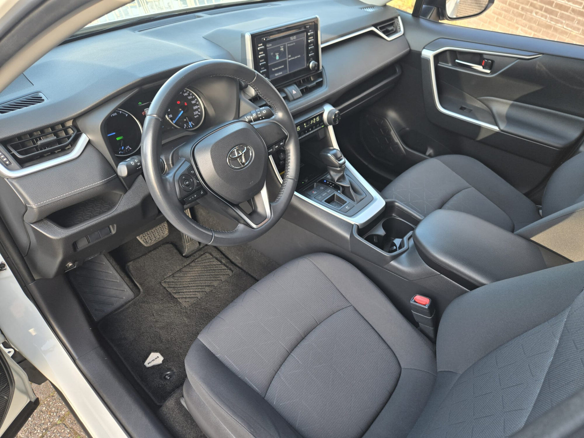 Toyota RAV4 Active Limited Automaat - Afbeelding 3