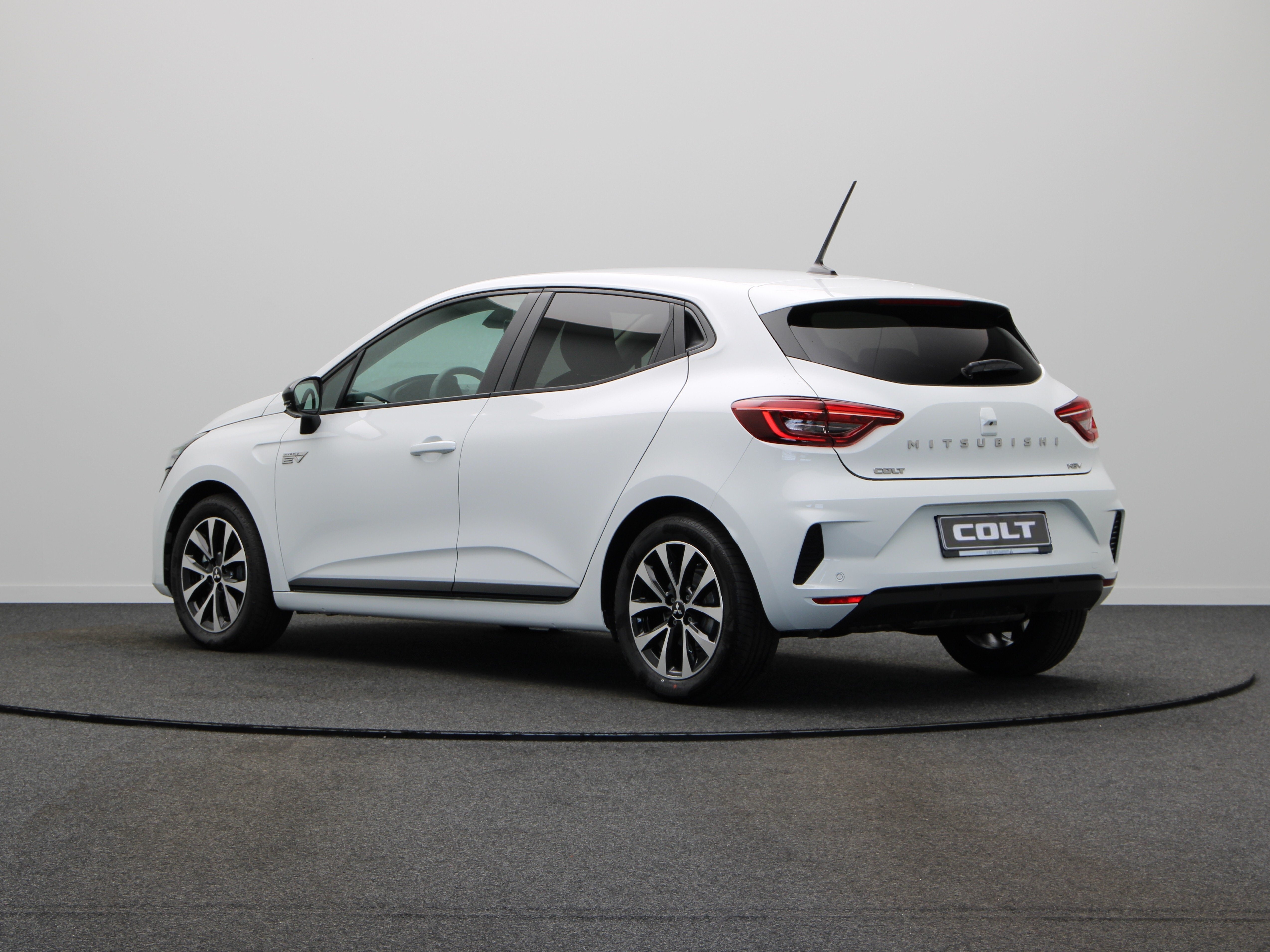 Mitsubishi Colt Intense 1.6 HEV - Afbeelding 2