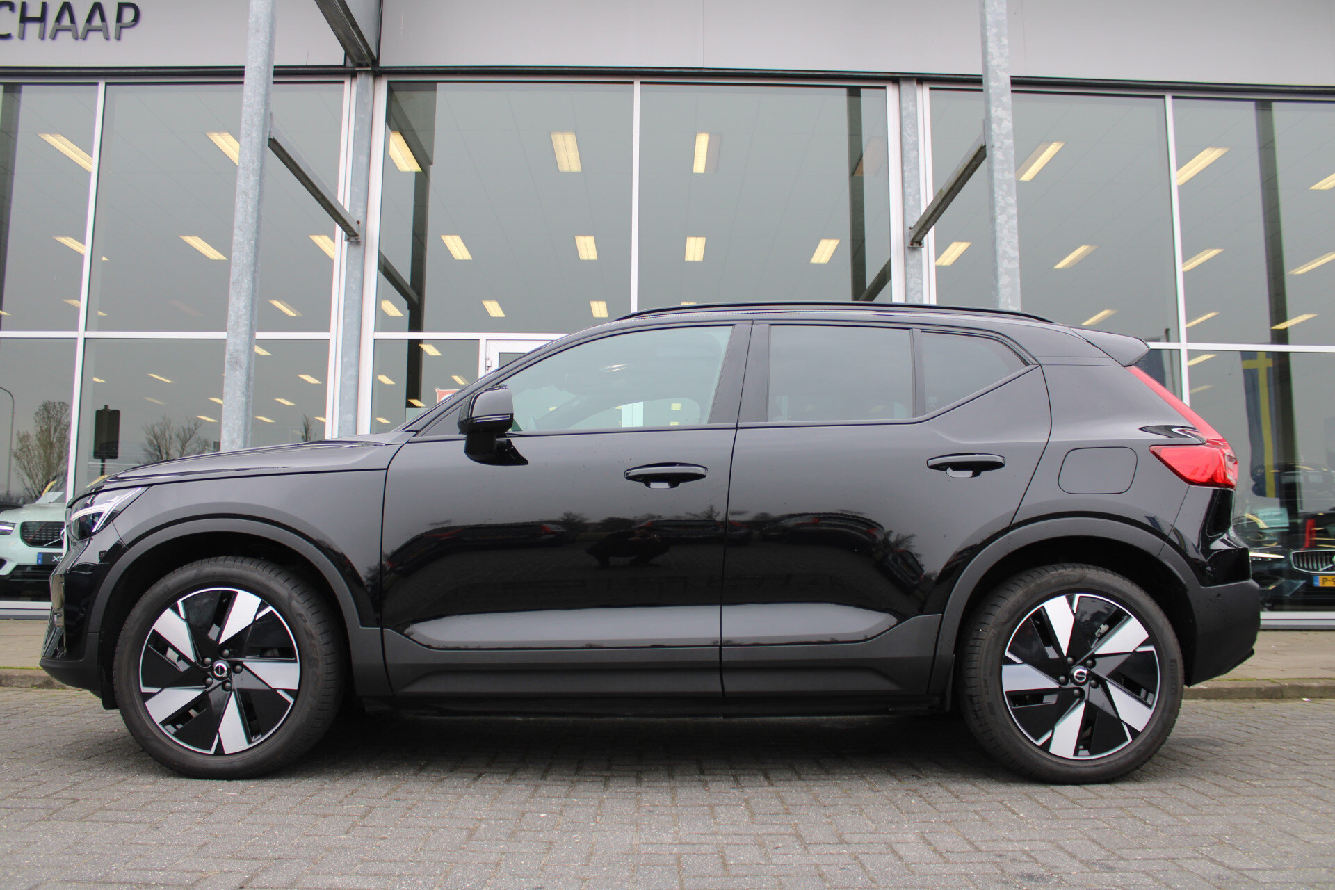 Volvo EX40 Single Motor Extended Range Ultra 82 kWh - Afbeelding 2