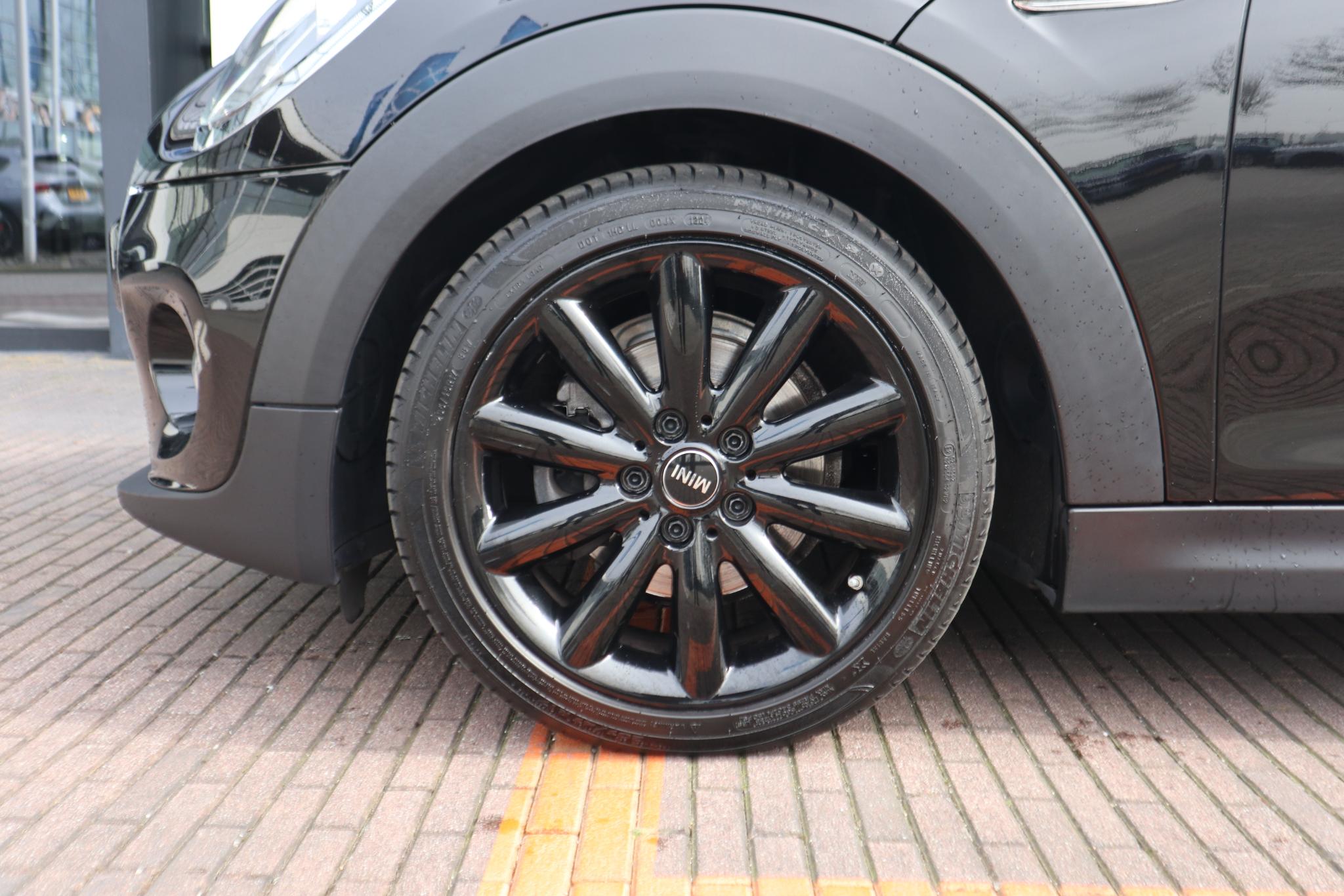 MINI 3-Deurs Cooper - Afbeelding 4