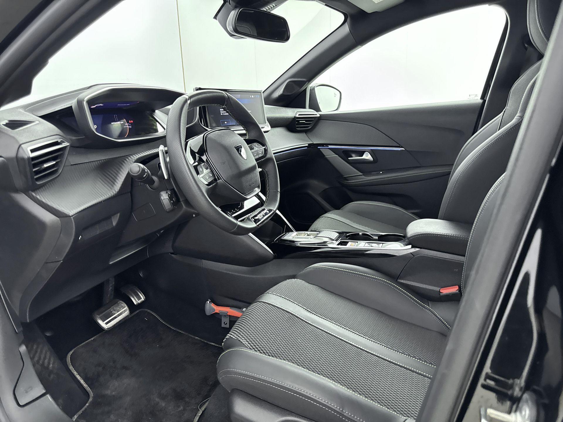 Peugeot 208 1.2 Hybrid 145 pk GT - Afbeelding 5