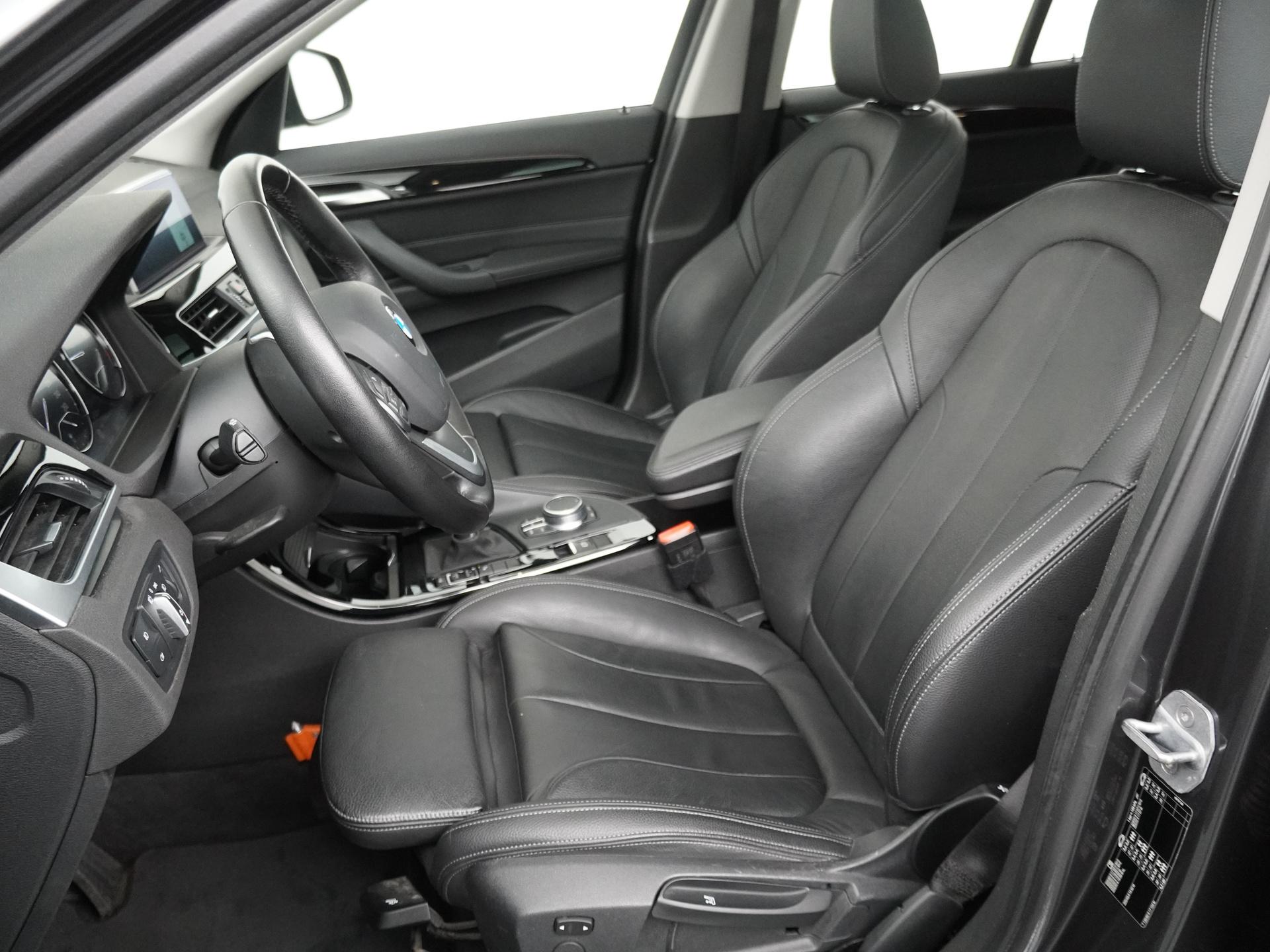 BMW X1 sDrive20i High Executive - Afbeelding 3