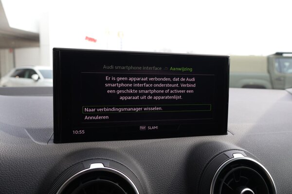 Apple Carplay/Android Auto