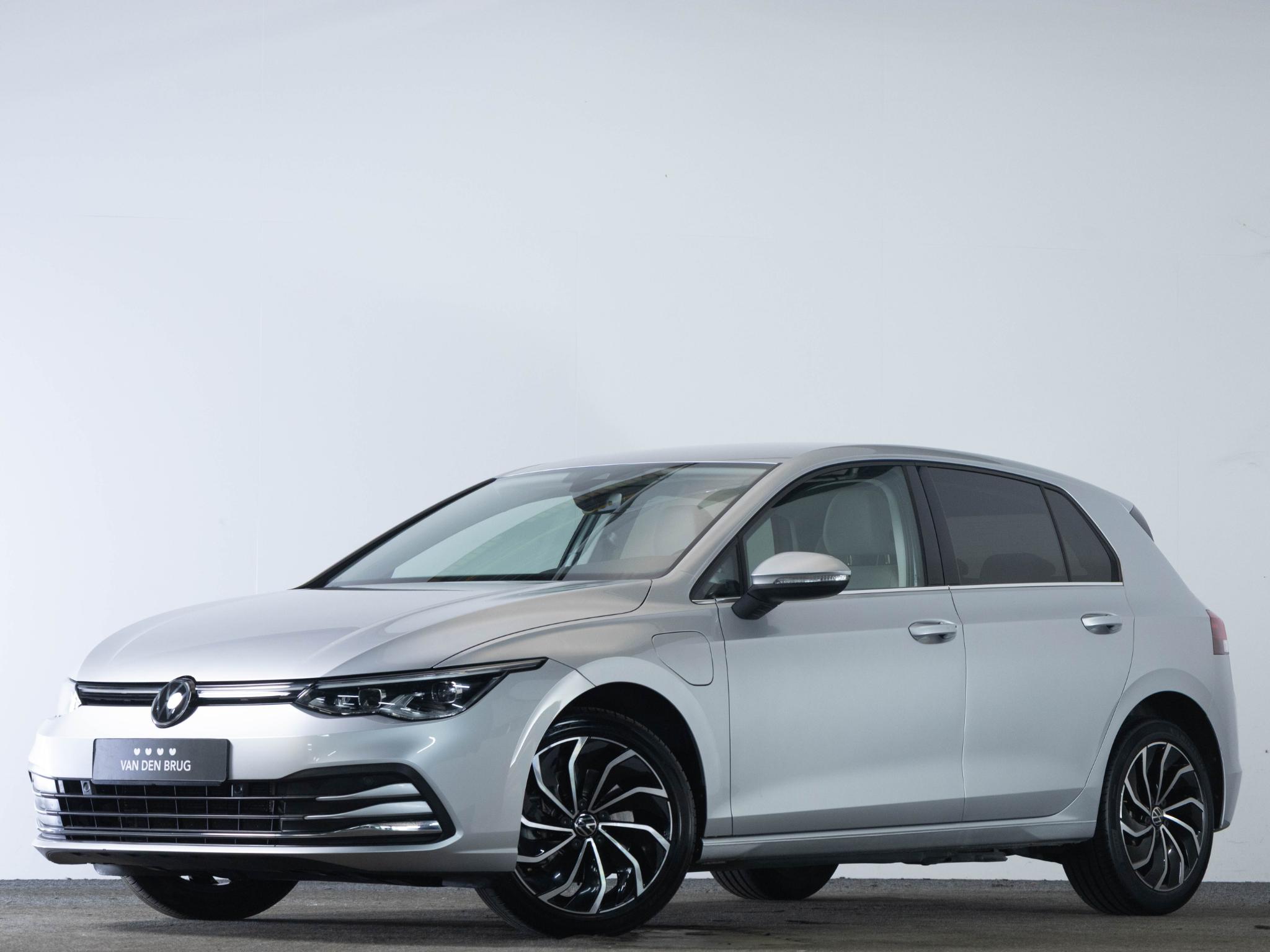 Volkswagen Golf 1.4 eHybrid 204 PK DSG Style