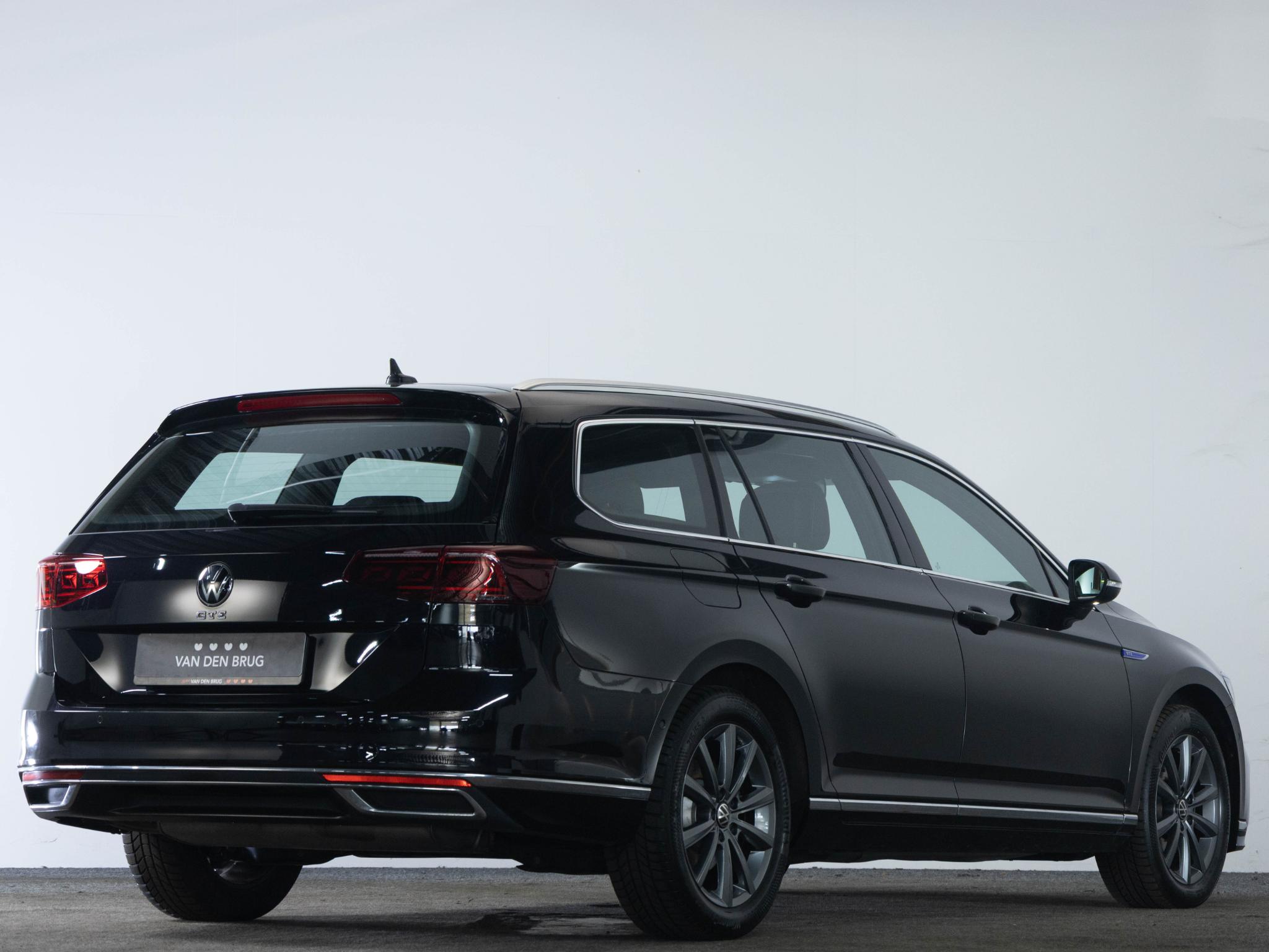Volkswagen Passat Variant GTE 1.4 TSI PHEV 218 PK DSG Highline - Afbeelding 2
