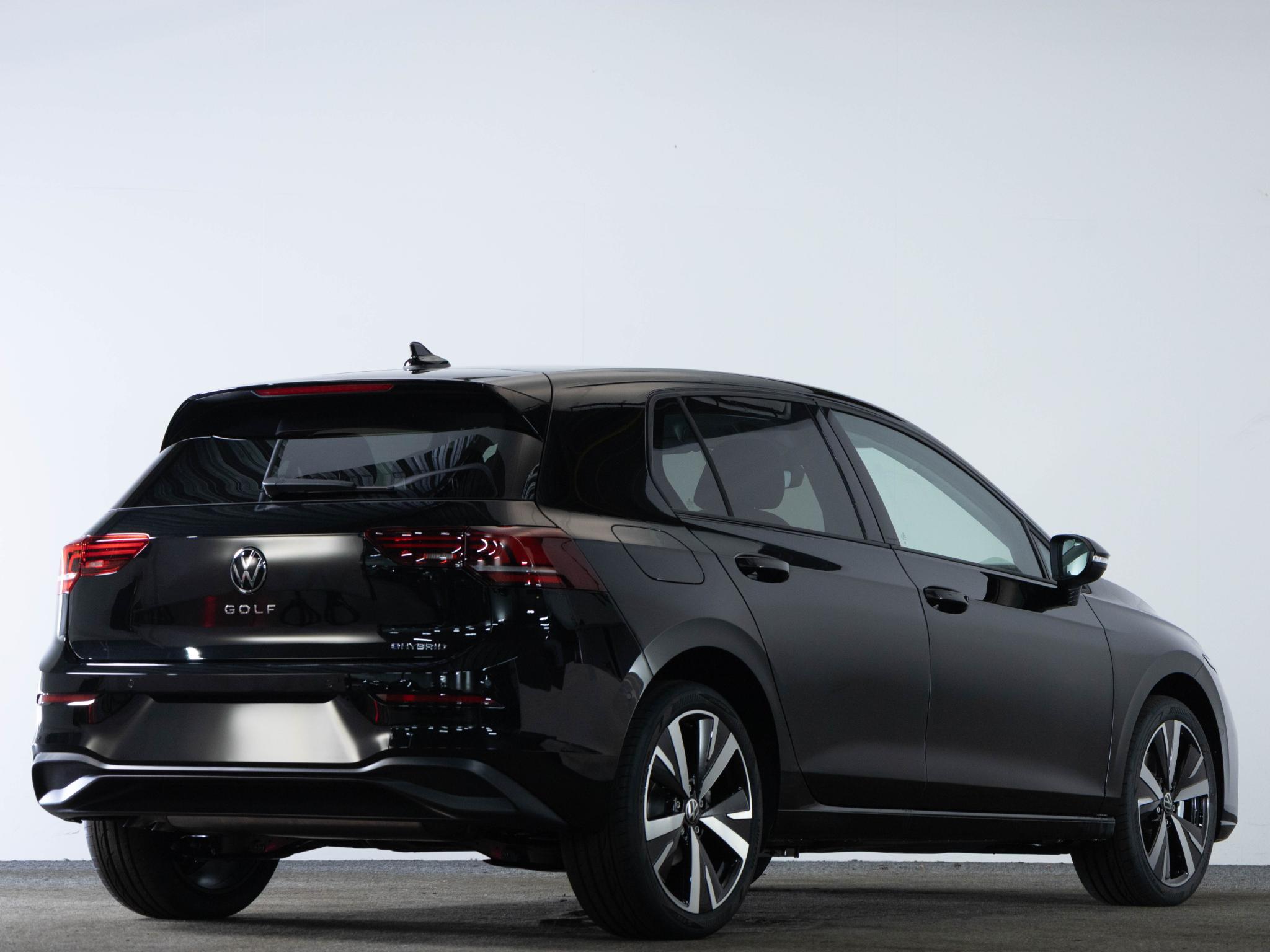 Volkswagen Golf Life Edition 1.5 eHybrid 204 PK - Afbeelding 2