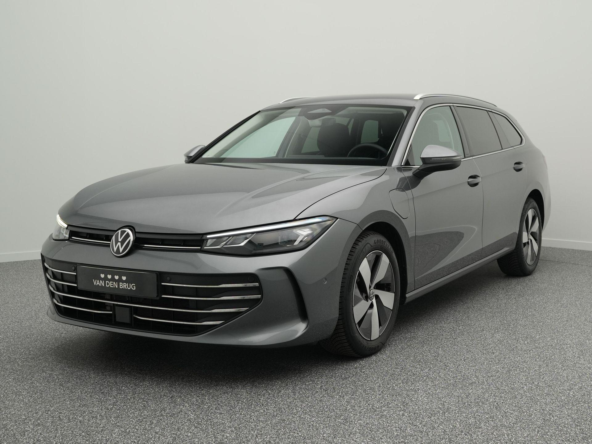 Volkswagen Passat Variant 1.5 eHybrid 204pk Business