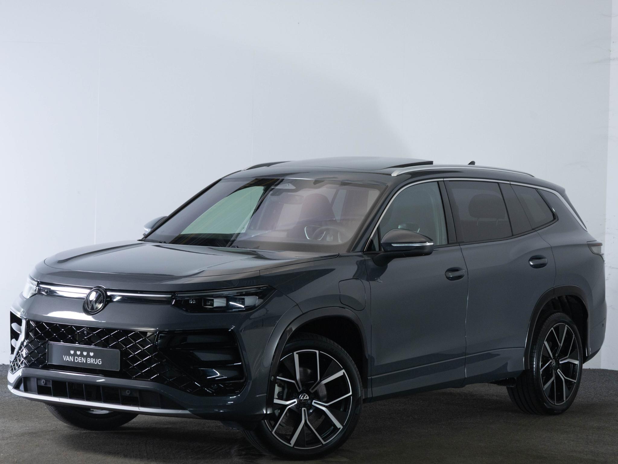 Volkswagen Tayron R-Line 1.5 eHybrid 204 PK - Afbeelding 4