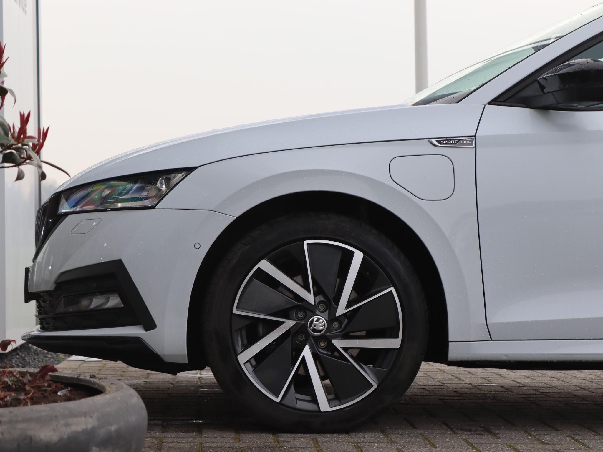 Škoda Octavia Combi 1.4 TSI 204 pk DSG iV PHEV Sportline Business - Afbeelding 2