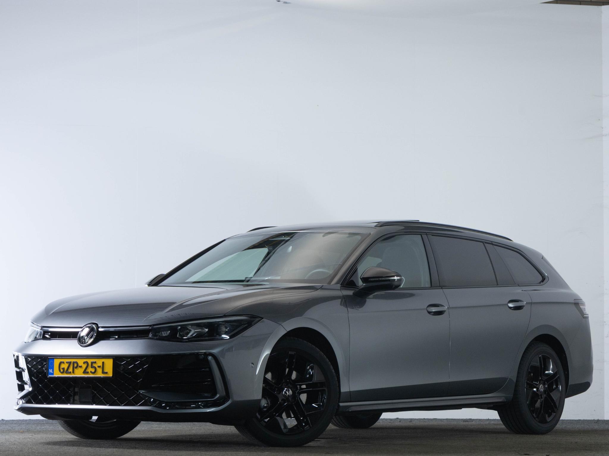 Volkswagen Passat Variant R-Line 1.5 eTSI 150 PK