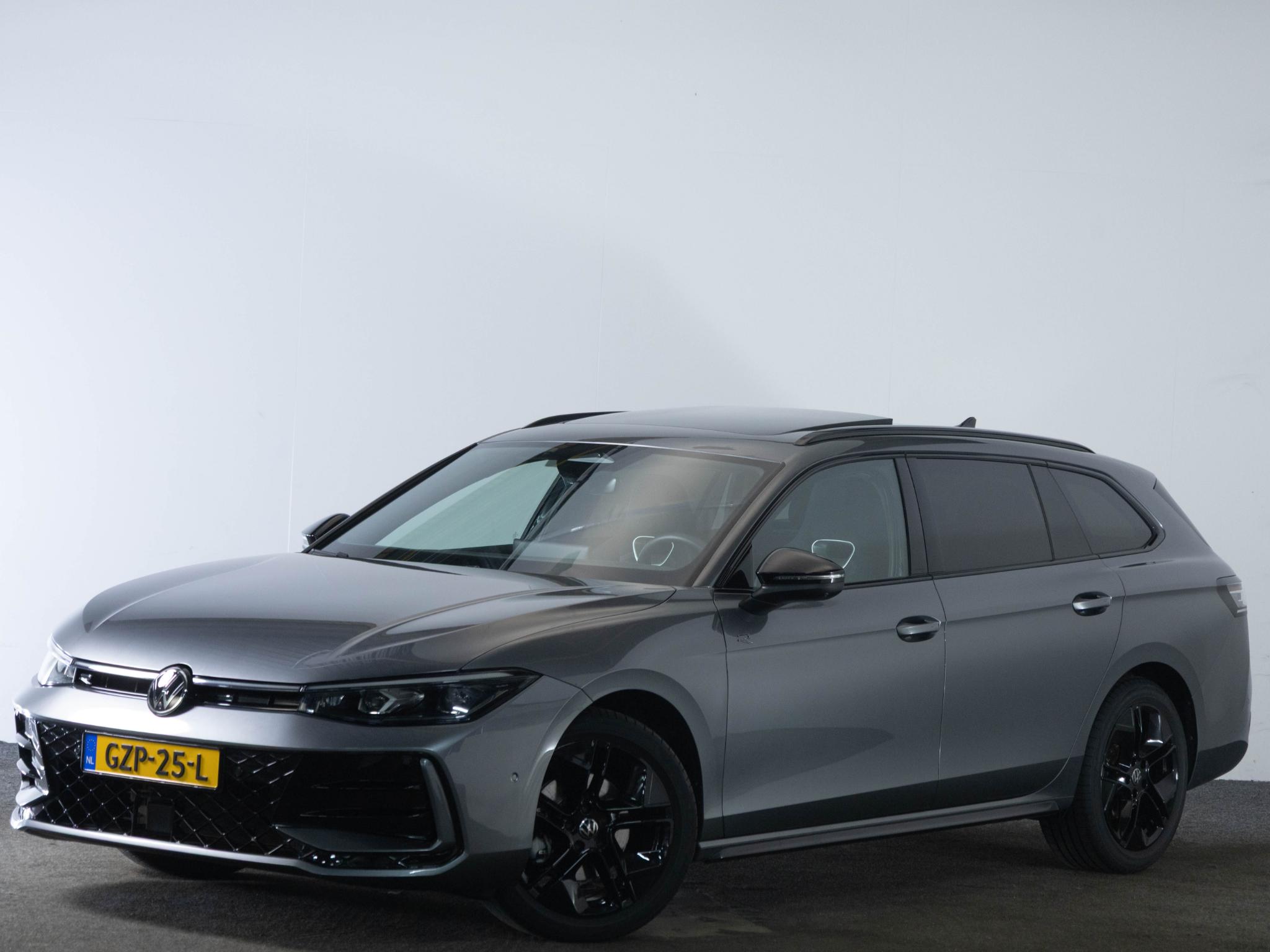 Volkswagen Passat Variant R-Line 1.5 eTSI 150 PK - Afbeelding 4