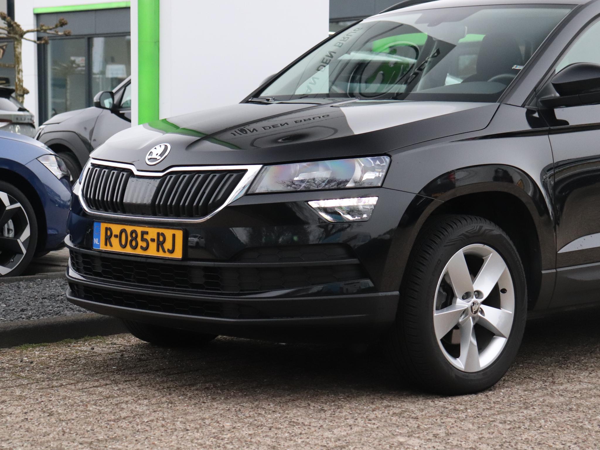 Škoda Karoq 1.5 TSI 150pk AUTOMAAT Business Edition - Afbeelding 2