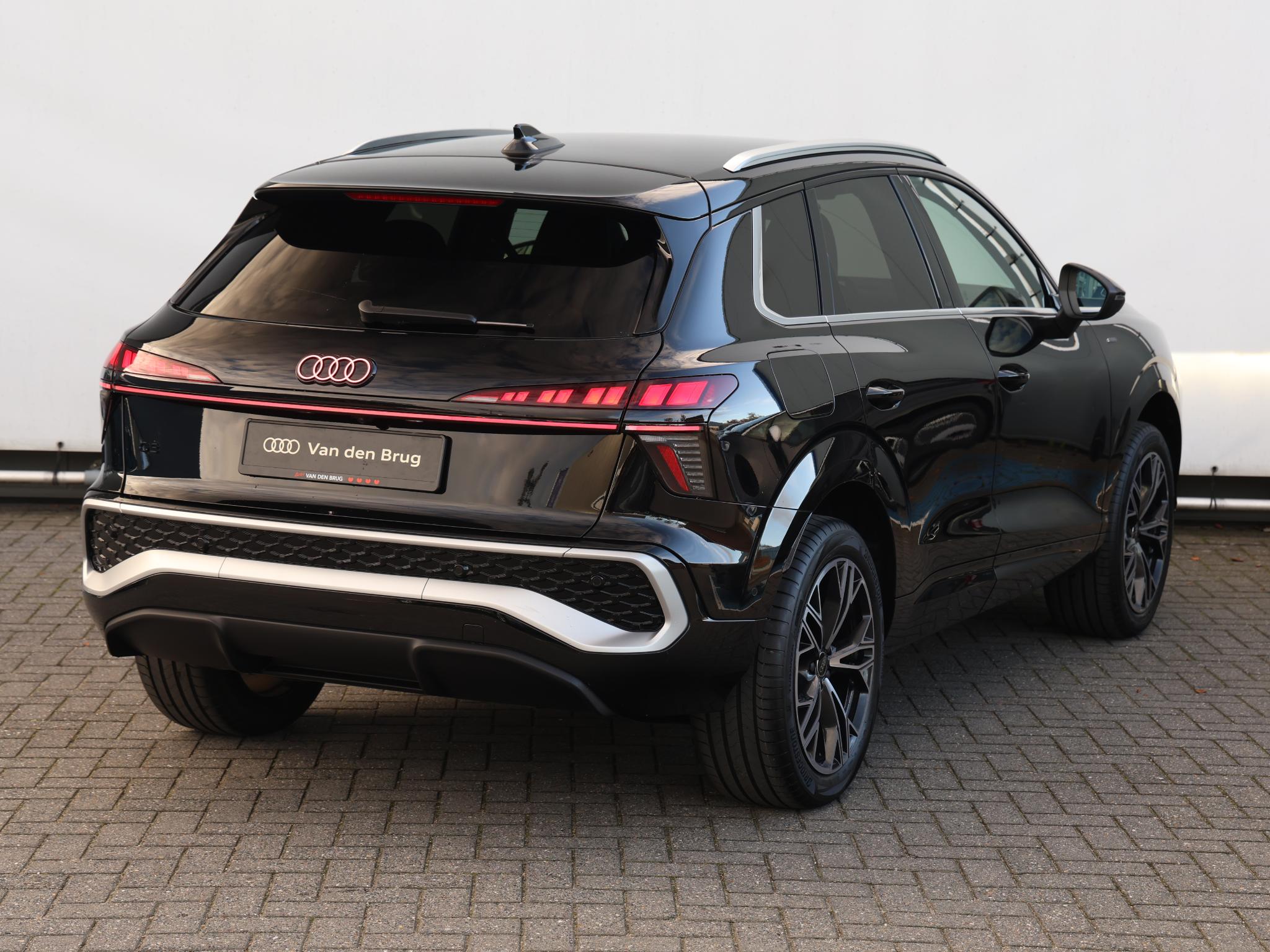 Audi Q3 1.5 200kW e-hybrid S edition - Afbeelding 5