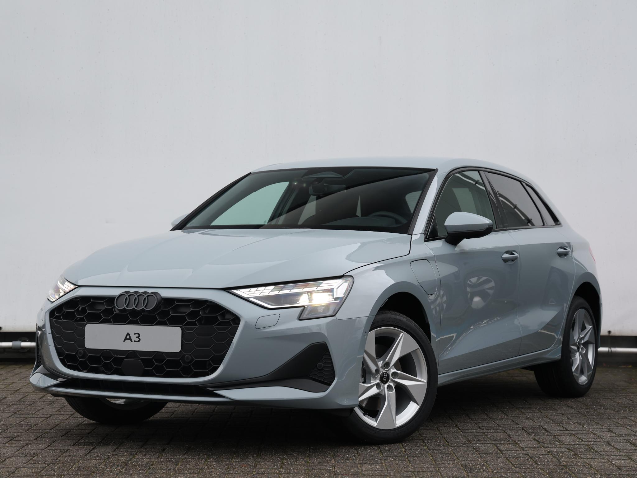 Audi A3 Sportback Advanced edition 40 TFSIe 150 kW / 204 PK