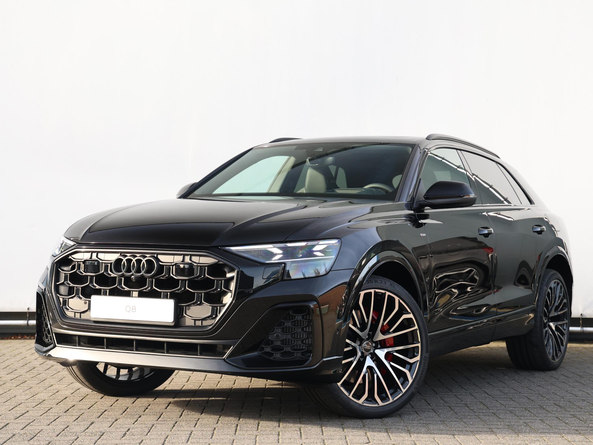 Audi Q8 Pro Line S Competition 60 TFSI e 360 kW / 490 PK