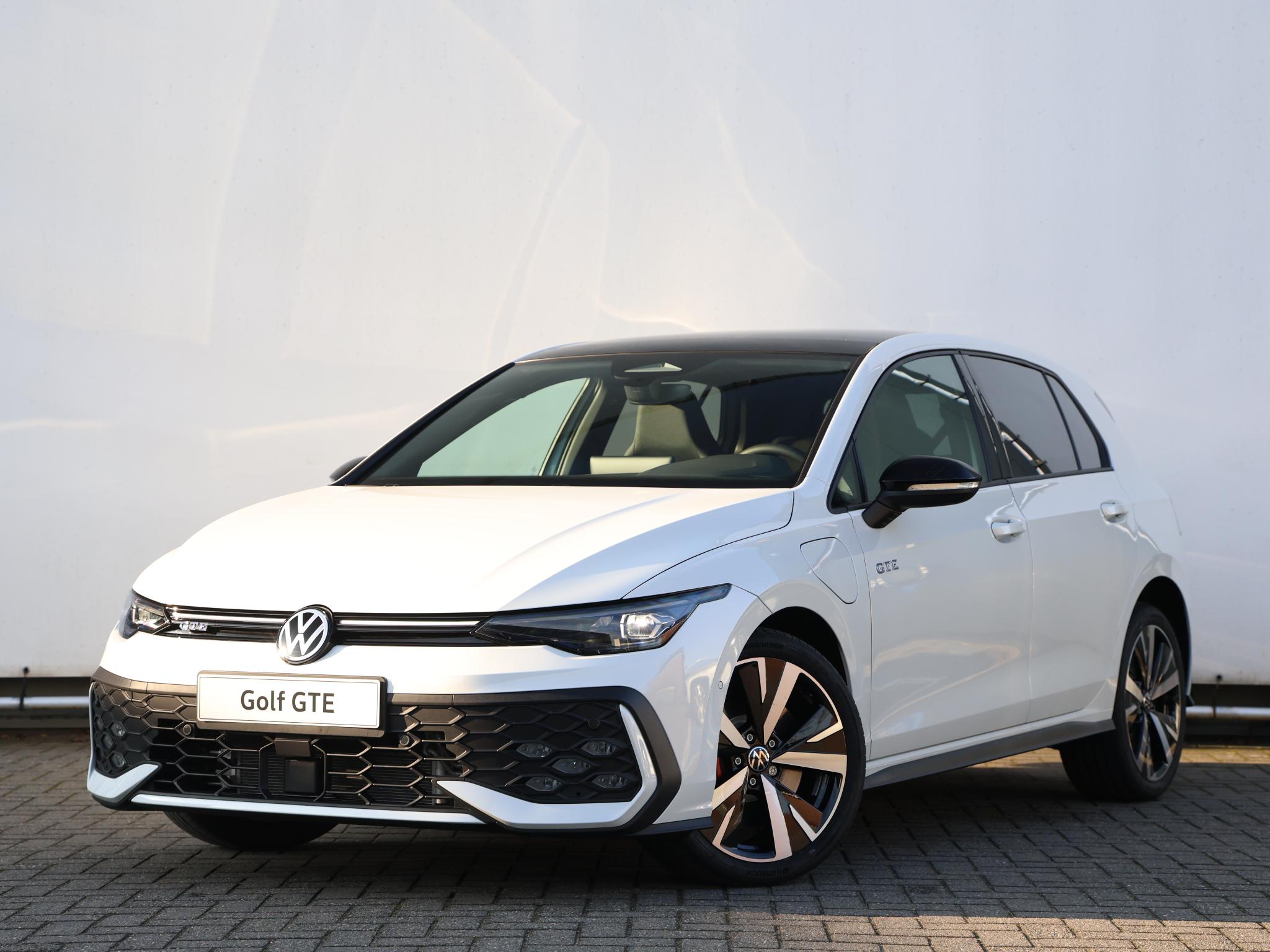 Volkswagen Golf GTE 1.5 eHybrid 272 PK