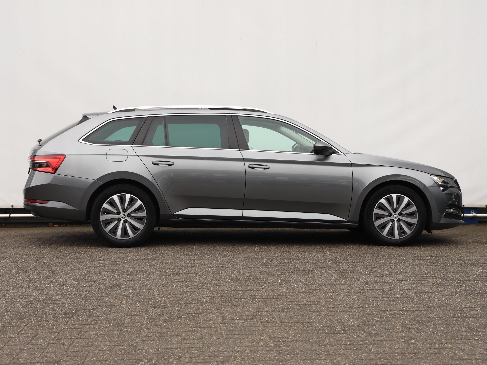 Škoda Superb 1.4 TSI iV Business Edition Plus - Afbeelding 2