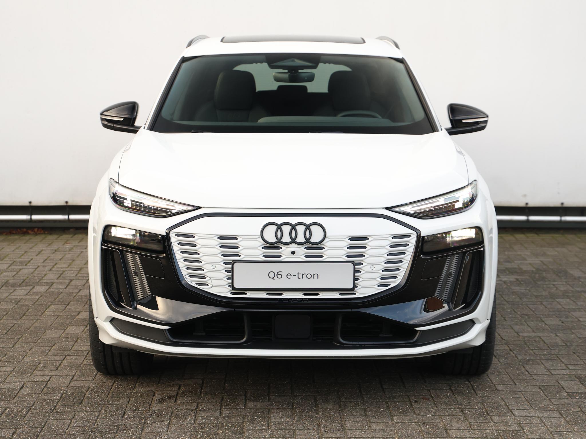 Audi Q6 e-tron S edition 83Kwh | 252 PK SUV - Afbeelding 4
