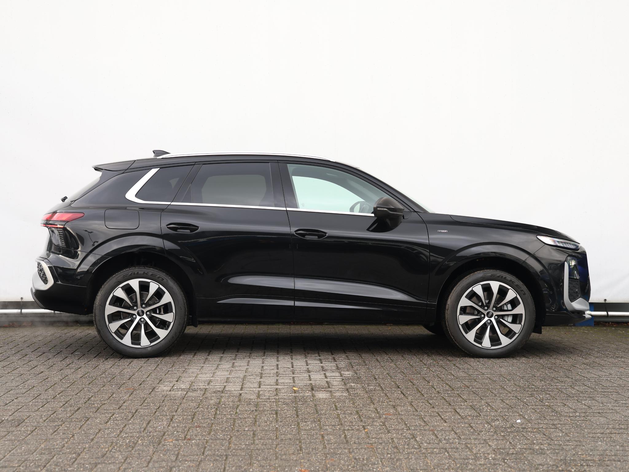Audi Q3 S edition e-hybrid 200 kW / 272 PK Hatchback - Afbeelding 2