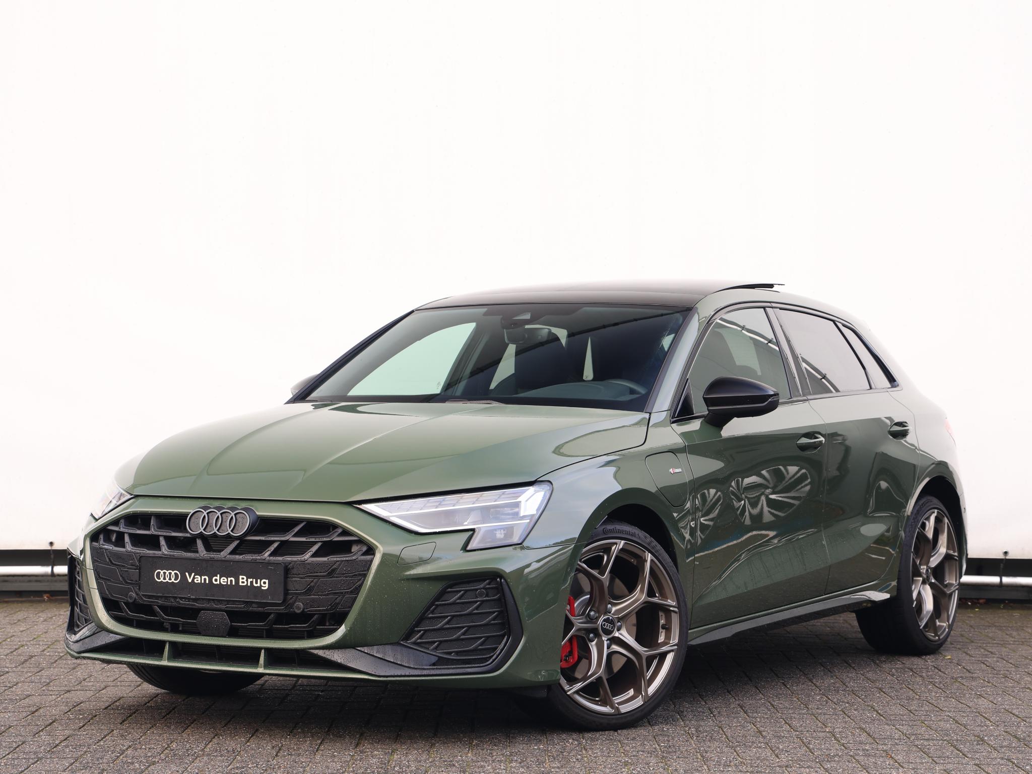 Audi A3 Sportback S edition Competition 45 TFSI e 272 pk