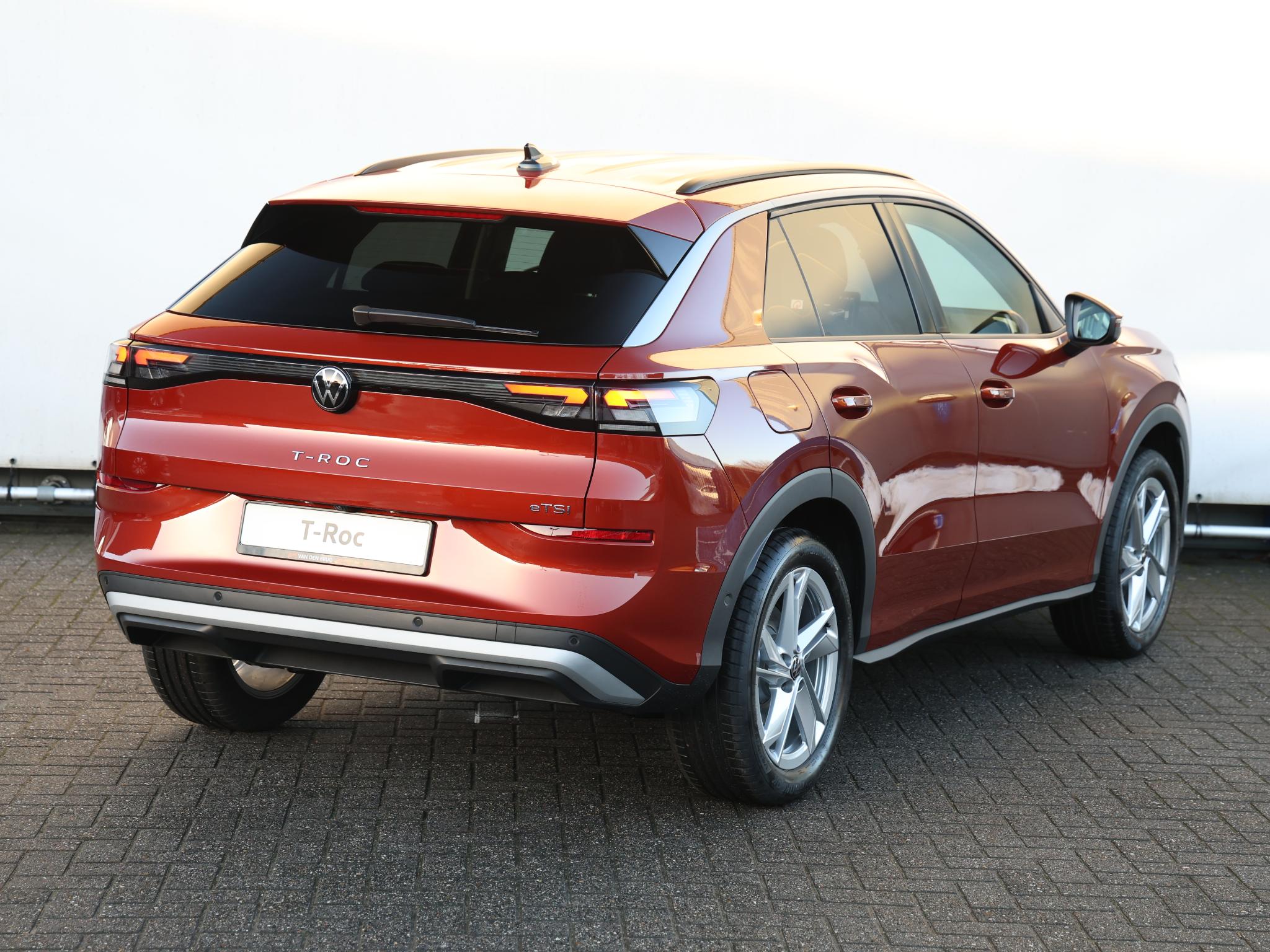 Volkswagen T-Roc Life First Edition 1.5 eTSI 116 PK - Afbeelding 5