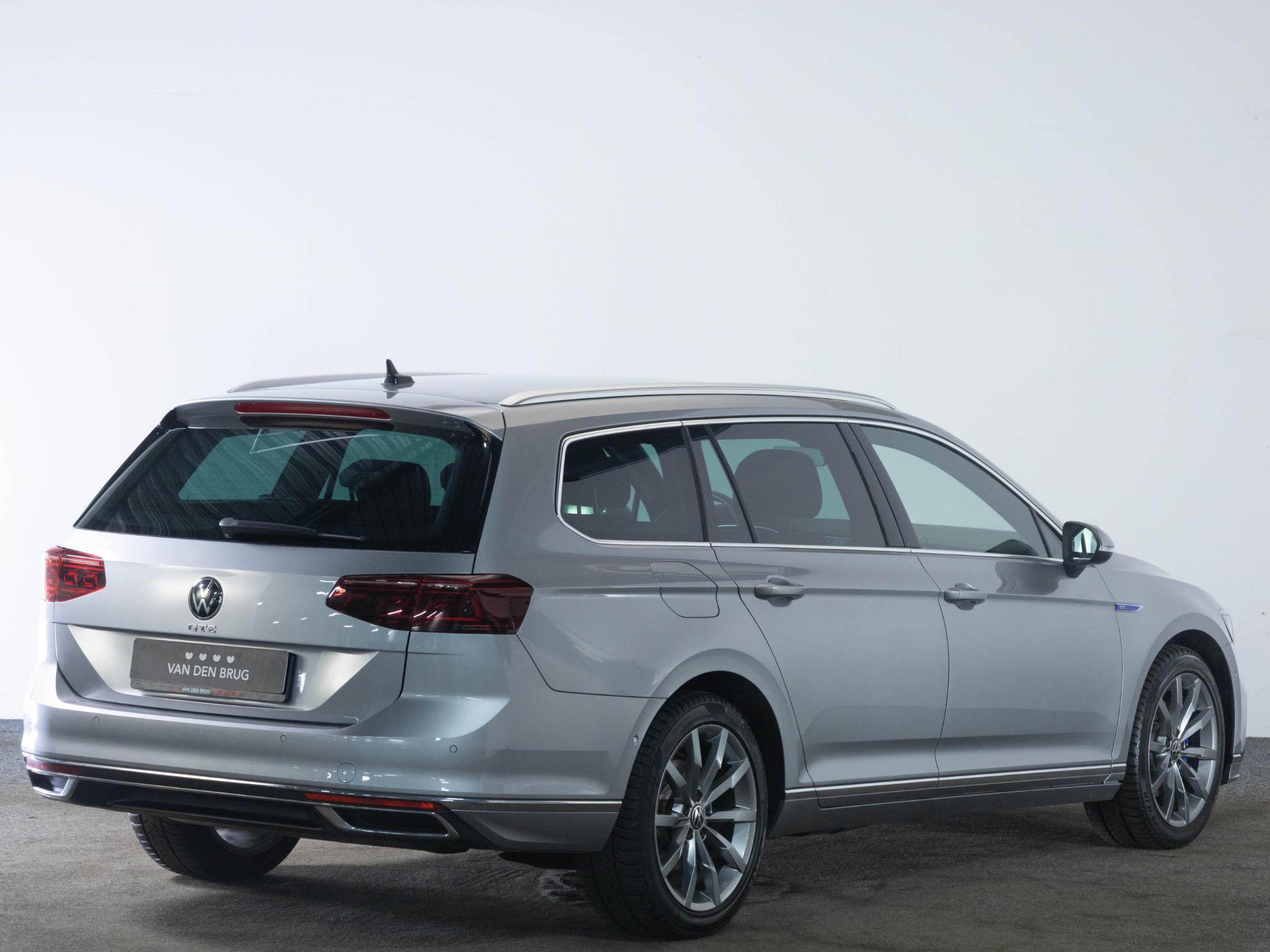Volkswagen Passat Variant GTE 1.4 TSI 218 PK PHEV Business - Afbeelding 5