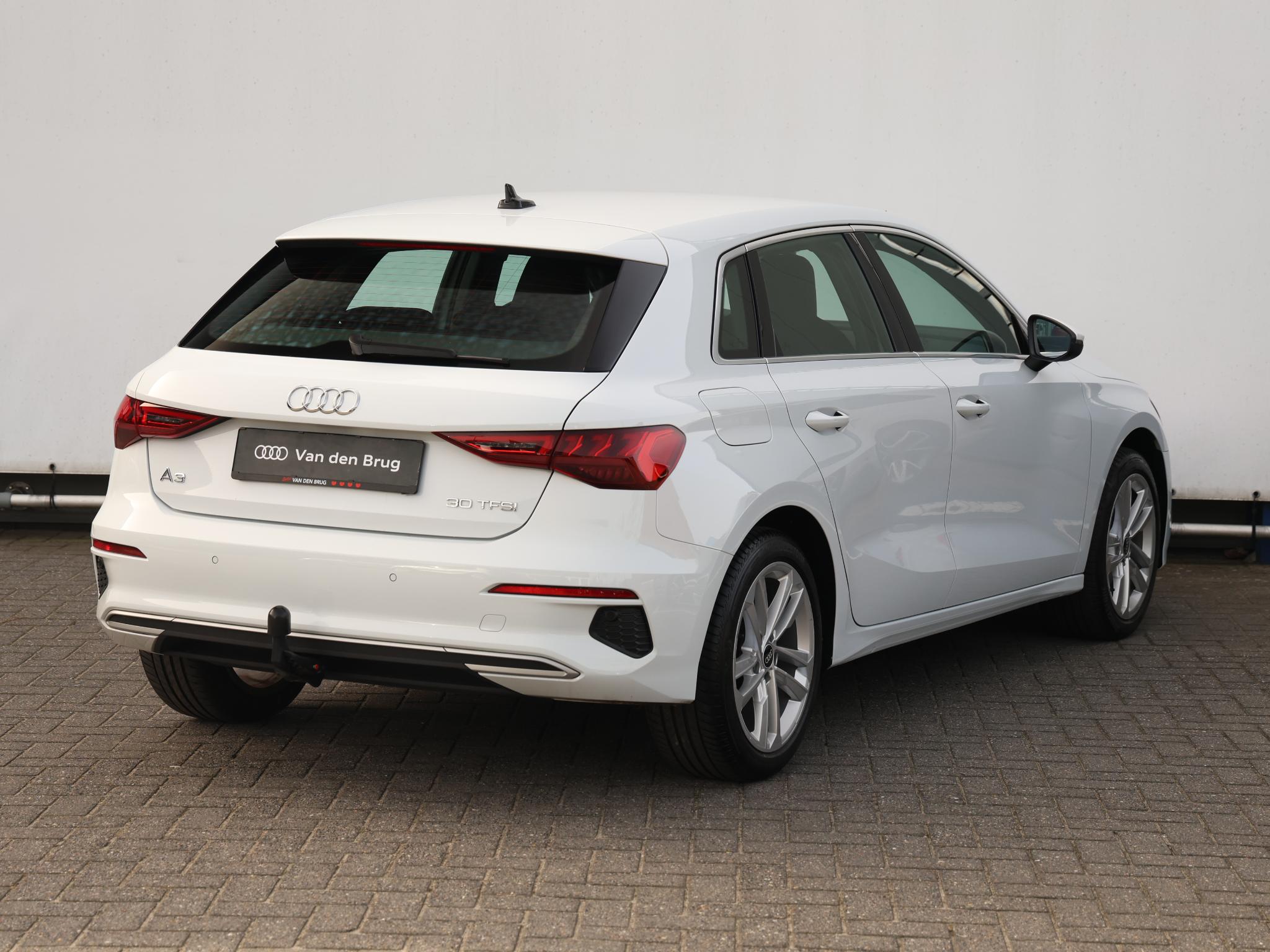 Audi A3 Sportback 30 TFSI Business edition - Afbeelding 5