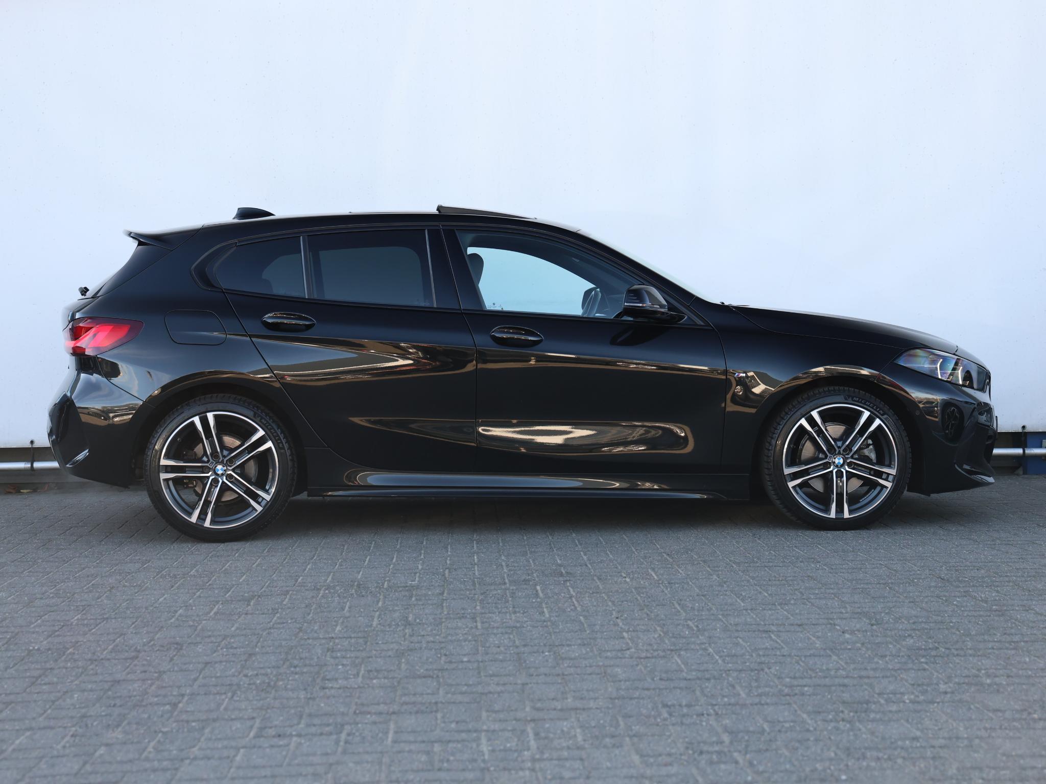 BMW 1 Serie 118i Business Edition Plus - Afbeelding 2