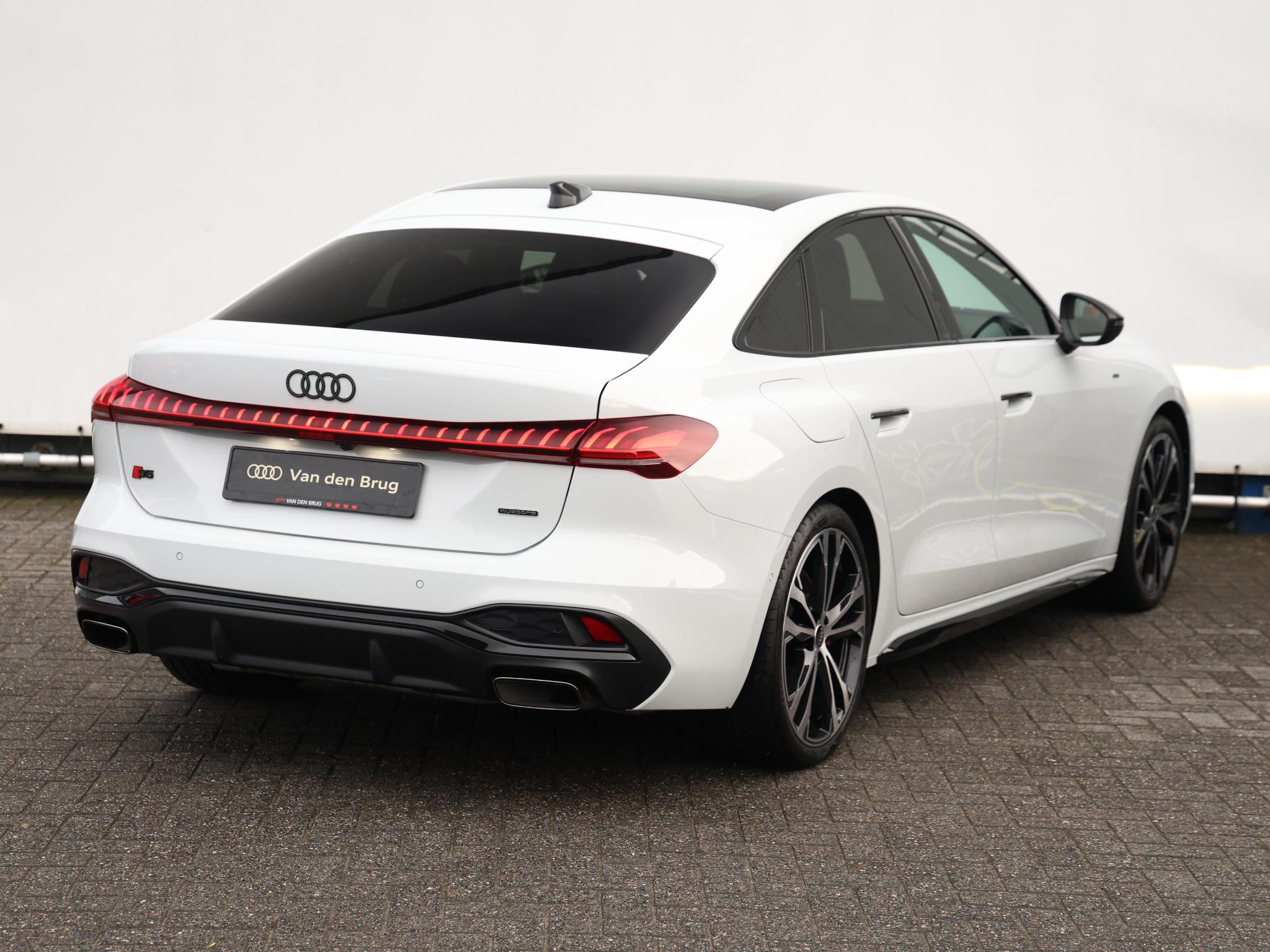 Audi A5 Limousine 2.0 e-hybrid quattro S edition - Afbeelding 5