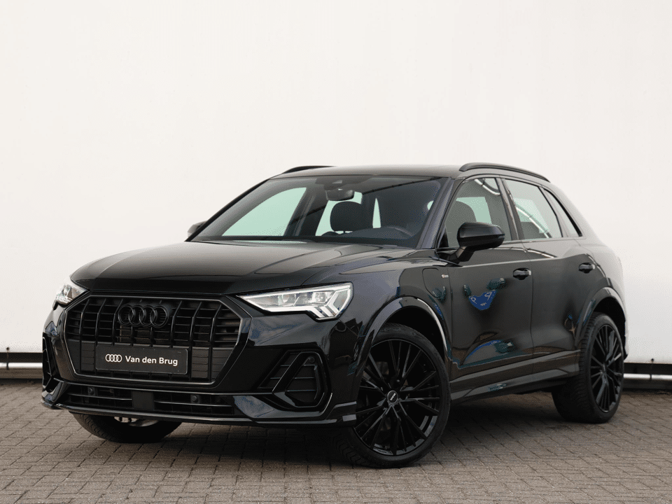 Audi Q3 45 TFSI e S edition - Afbeelding 1