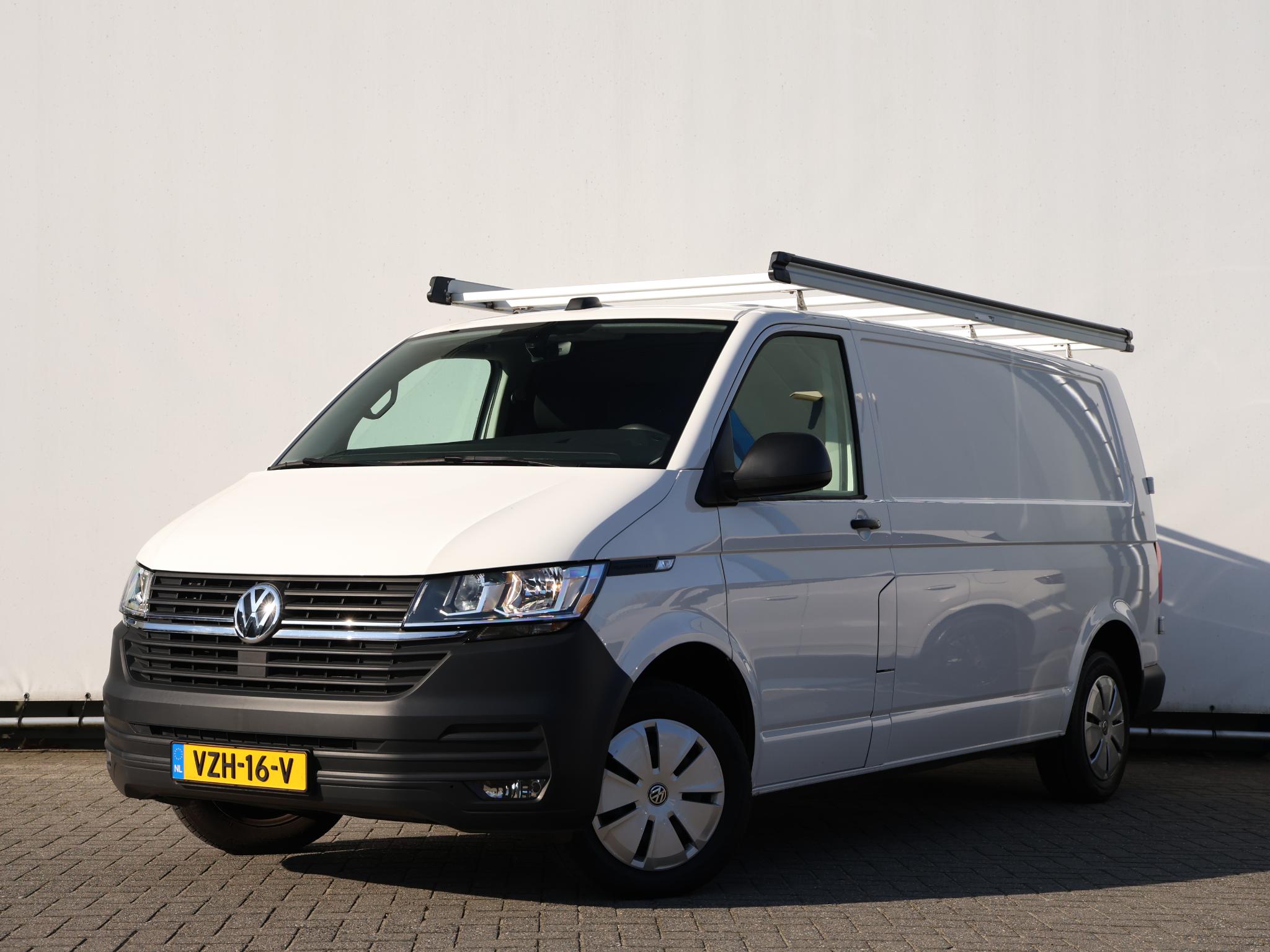Volkswagen Transporter 2.0 TDI 110 pk L2H1 28 Comfortline