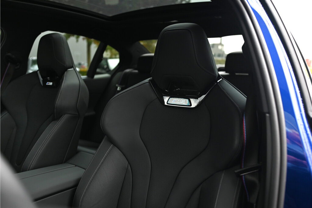 BMW M5 9