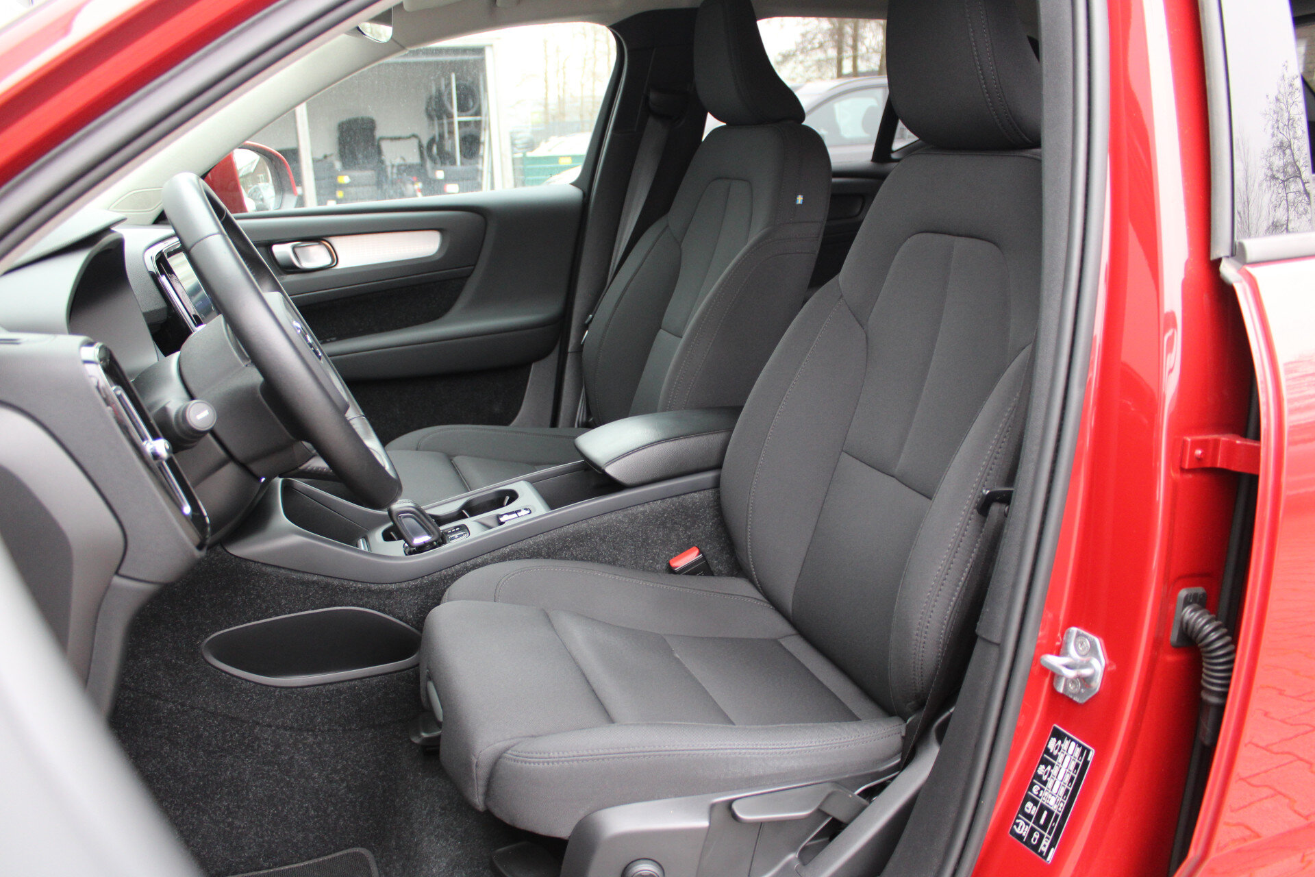 Volvo XC40 T3 Business Pro - Afbeelding 4