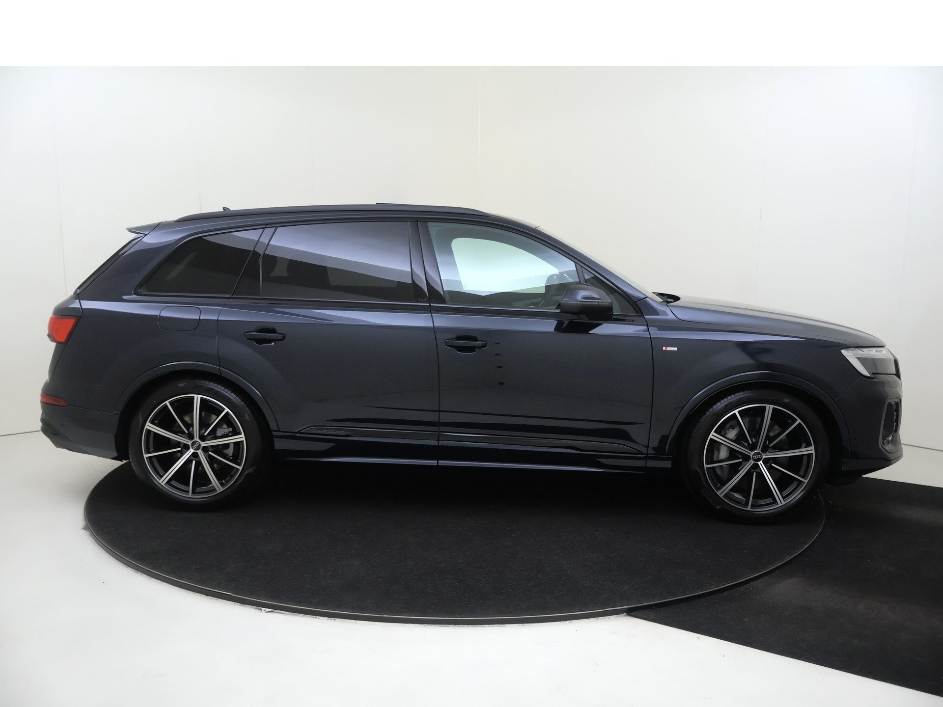 Audi Q7 55 TFSI e Tiptronic 394pk - Afbeelding 3