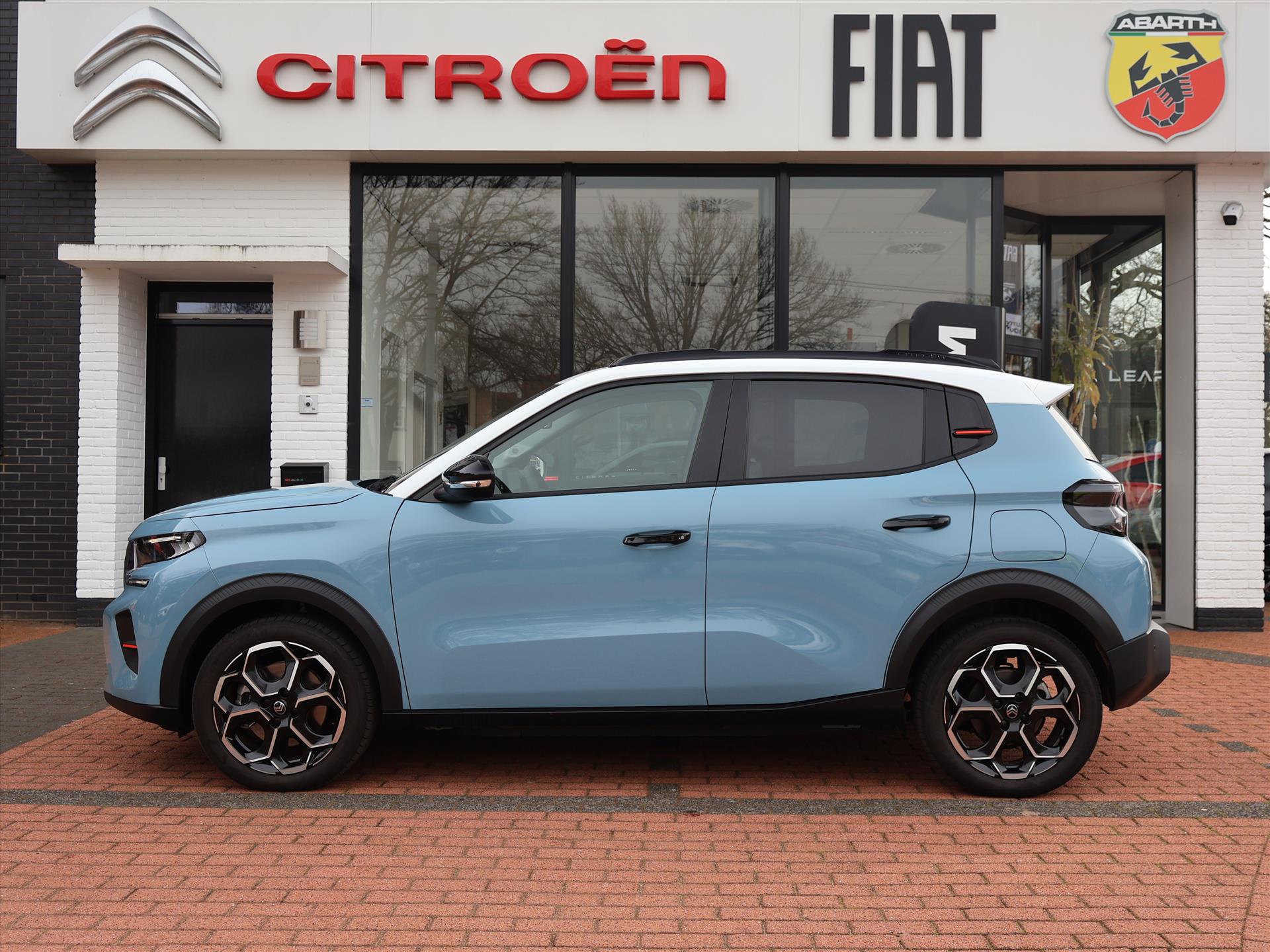 Citroën ë-C3 EV 44kWh 113PK Automaat Max, Rijklaarprijs | Navigatie | Camera | DAB+ Tuner | Two Tone - Afbeelding 2