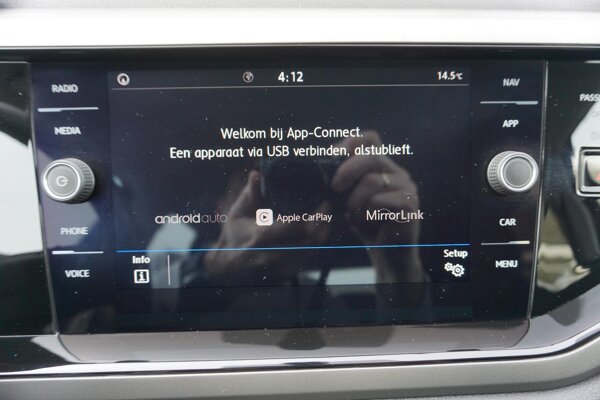 Apple Carplay/Android Auto