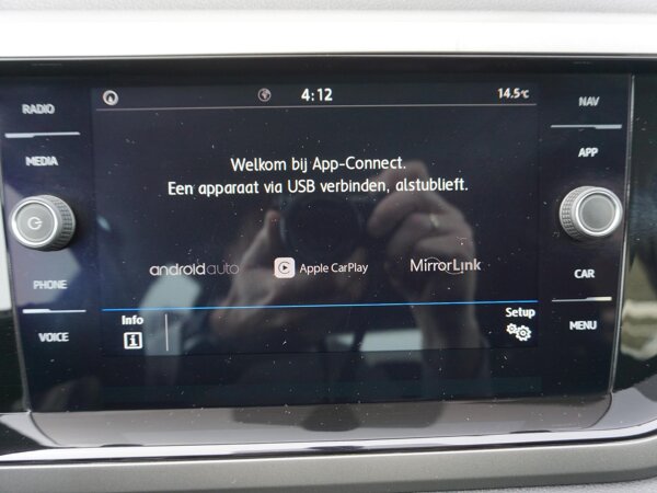 Apple Carplay/Android Auto
