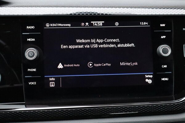 Apple Carplay/Android Auto