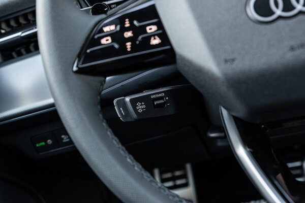 cruise control adaptief met Stop&Go en stuurhulp