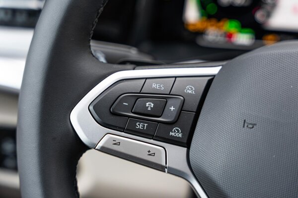 cruise control adaptief met Stop&Go en stuurhulp cruise control adaptief met Stop&Go en stuurhulp