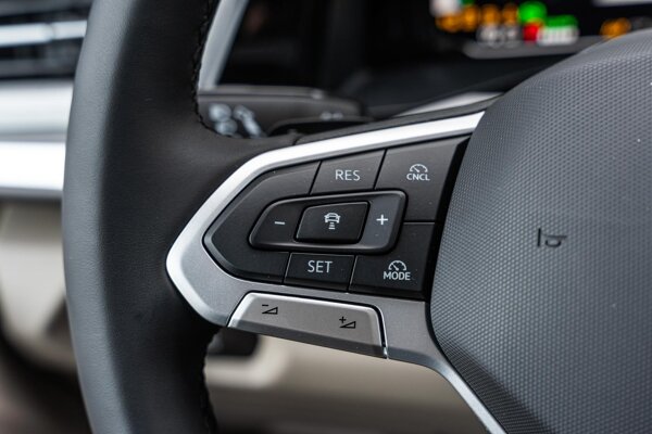 cruise control adaptief met Stop&Go en stuurhulp cruise control adaptief met Stop&Go en stuurhulp