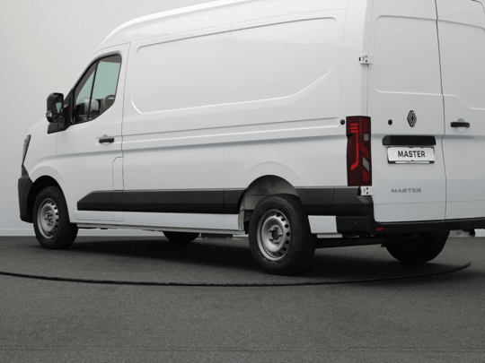 Renault Master T35 2.0 dCi 130pk L2H2 Start