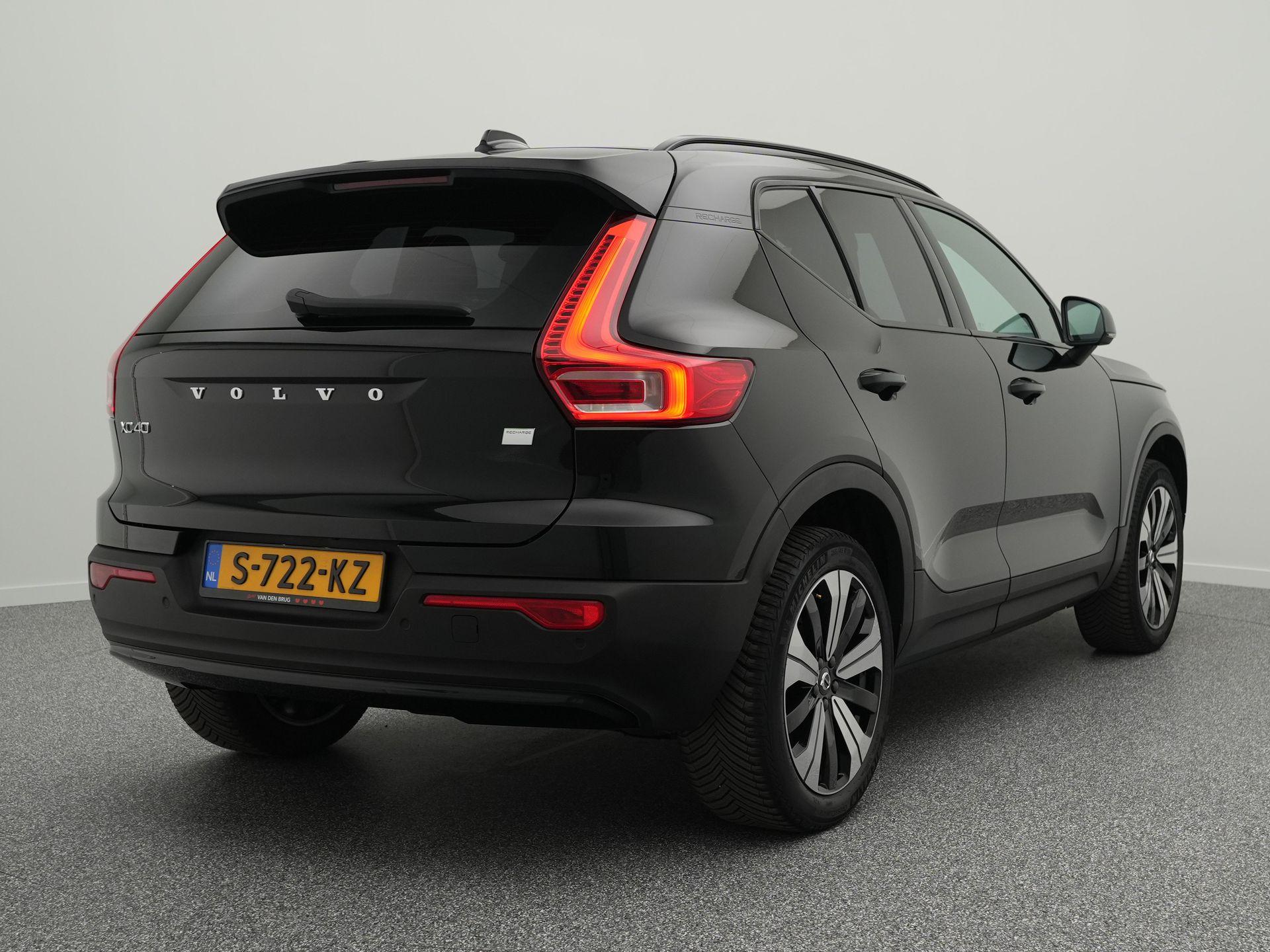 Volvo XC40 Recharge Core 70 kWh 231 PK - Afbeelding 2