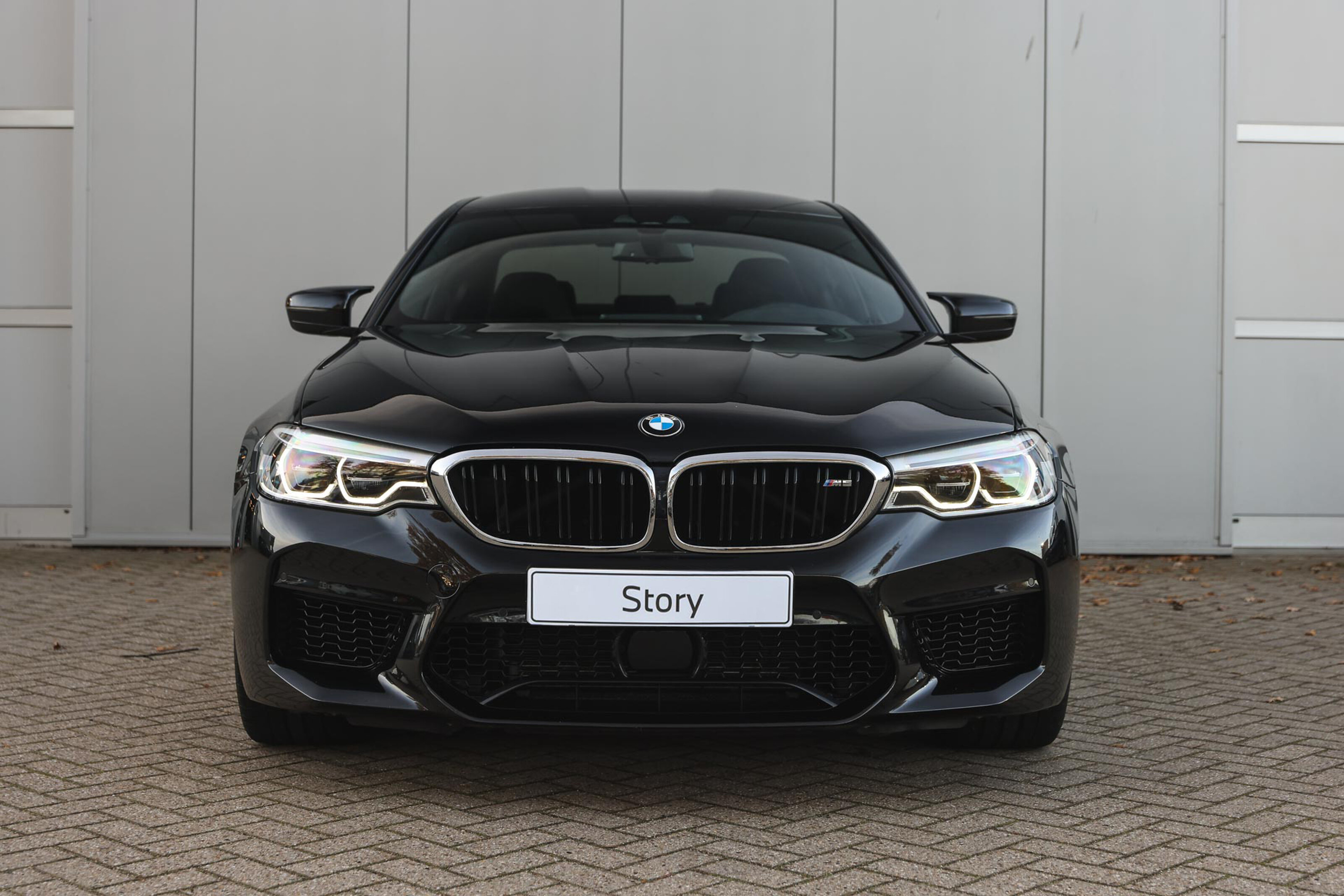 BMW M5 6