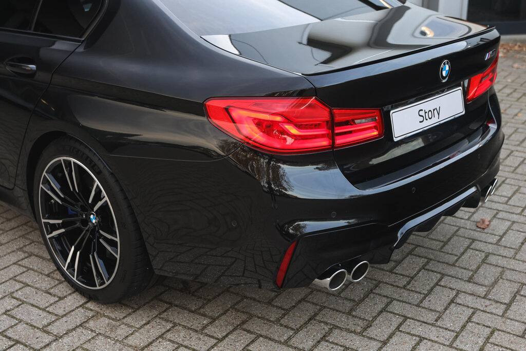 BMW M5 37