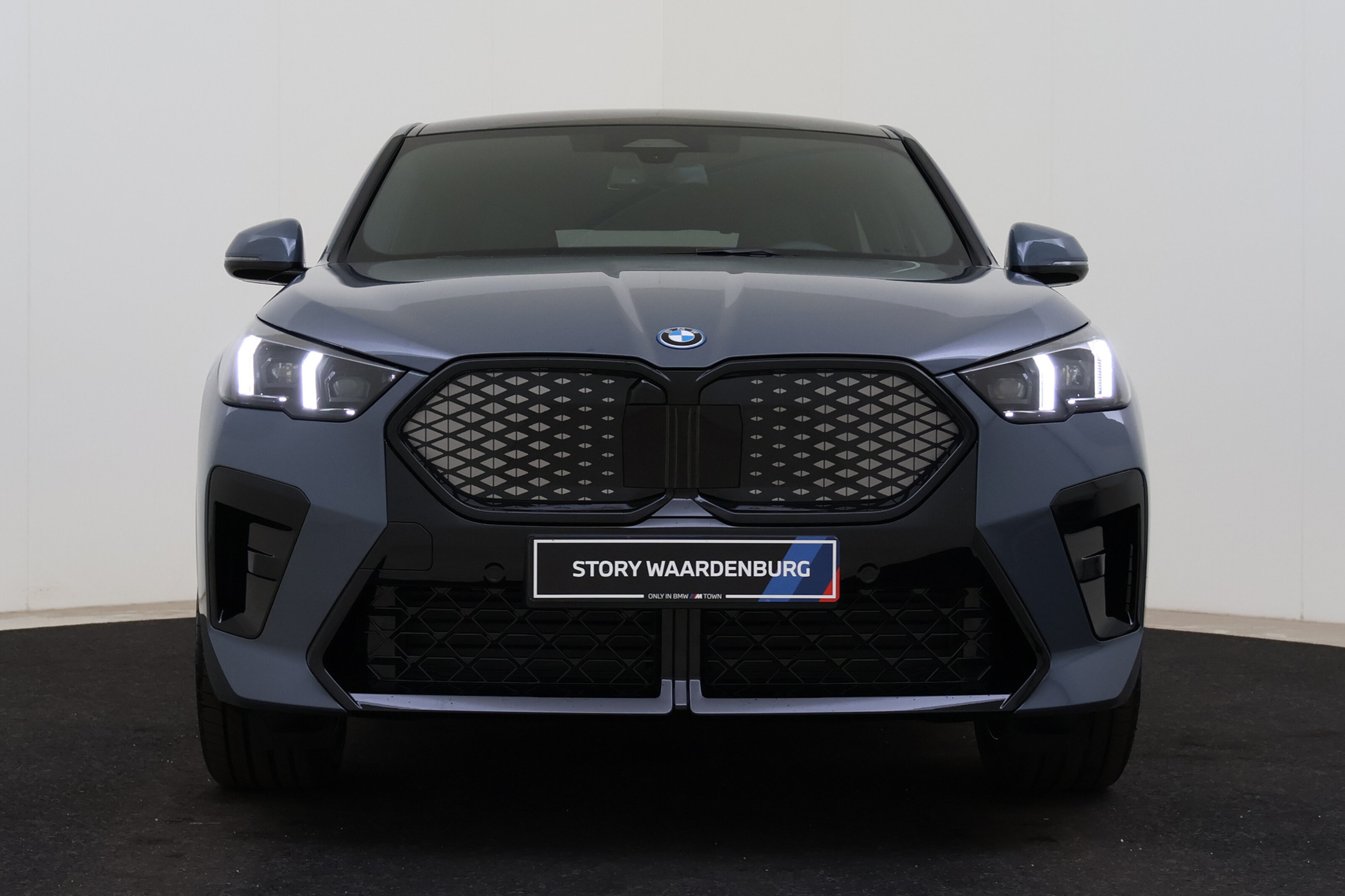 BMW iX2 eDrive20 M Sport