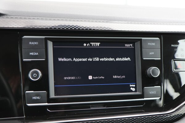 Apple Carplay/Android Auto