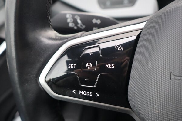 cruise control adaptief met Stop&Go cruise control adaptief met Stop&Go