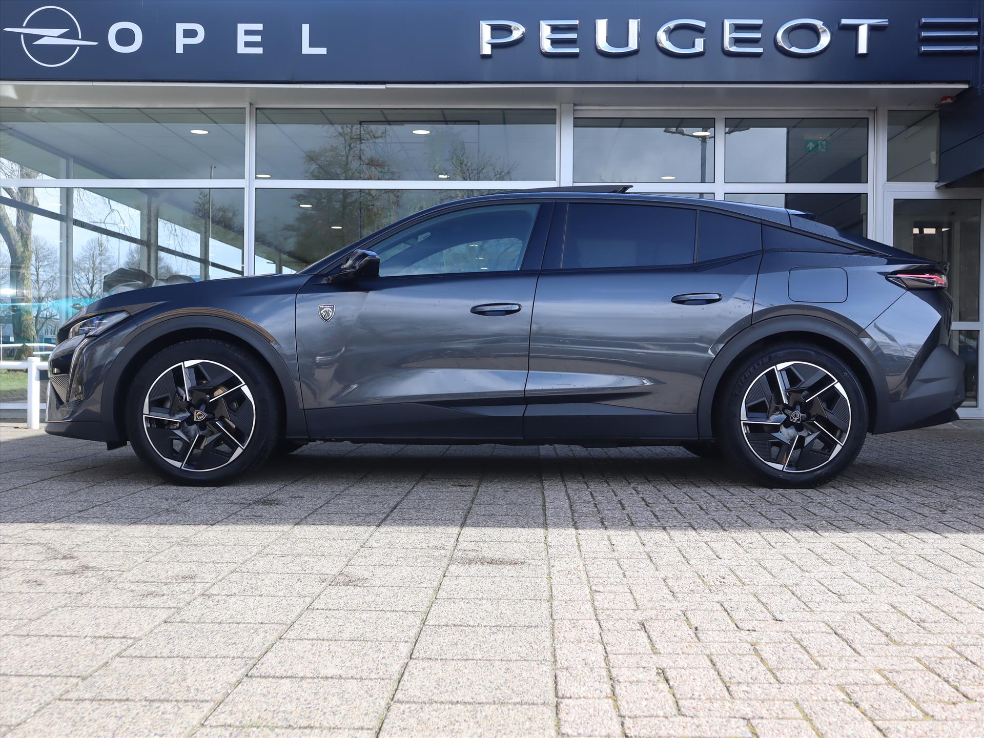 Peugeot 408 GT Plug-In Hybrid 225PK e-EAT8 automaat, Rijklaarprijs, Panoramadak Leder FOCAL 360° Camera 7,4 kW lader - Afbeelding 2